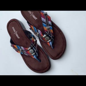 Minnetonka Silverthorne Thong Sandals Womens 7